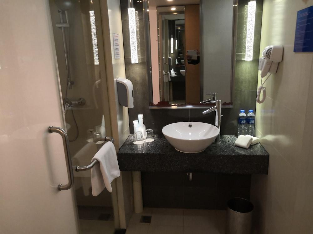 Holiday Inn Express Shanghai Jinsha By Ihg Dış mekan fotoğraf