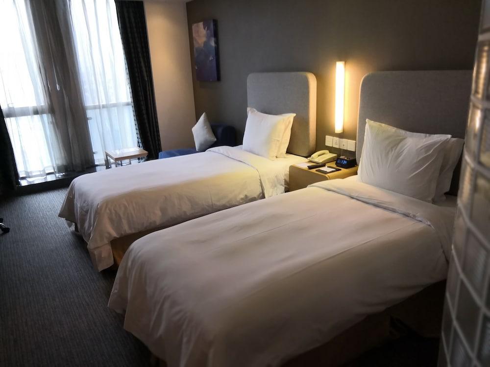 Holiday Inn Express Shanghai Jinsha By Ihg Dış mekan fotoğraf